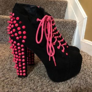 Spiked boots
